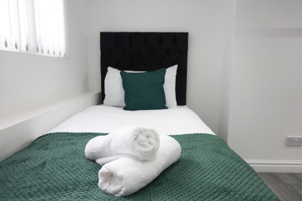 Contractors Dream, 4 Bedroom 2 Bathroom Liverpool Buitenkant foto
